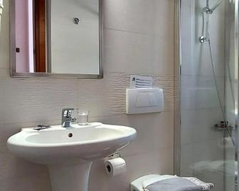 Doma Apartments - Kissamos - Łazienka
