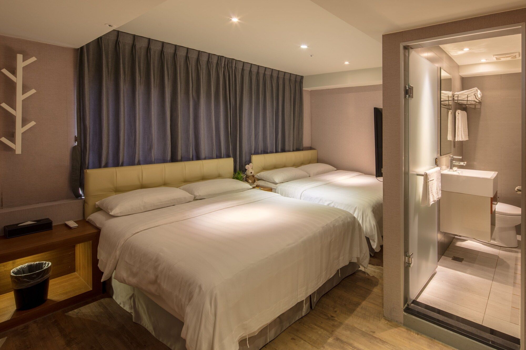 Urtrip Hotel - Taipei City
