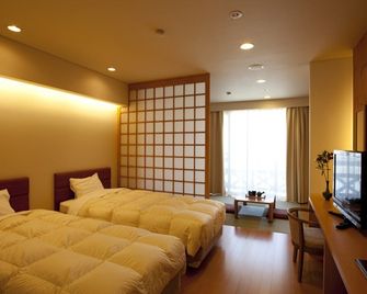 Takato Sakura Hotel - Ina