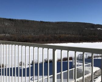 Last-minute Discounts! 2Bed 2Bath on the River - Convenient Central Location! - Fort McMurray - Balcony