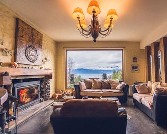 Hotel Casaestablo By Dot Boutique - Pucon - Oturma odası