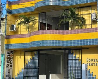 Pousada Maria Bonita - Centro, 10min da Praia de Camapum, Macau RN - Macau - Edificio