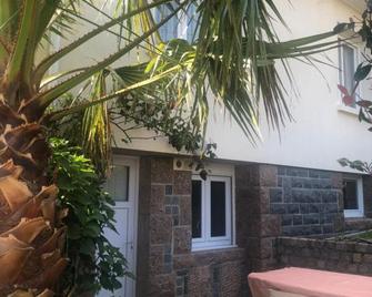 Appartement à deux pas du port de La Roche-Bernard - La Roche-Bernard - Patio