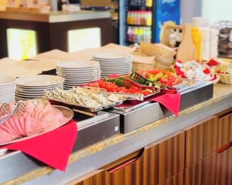 Kurhotel Brussel - Františkovy Lázně - Buffet