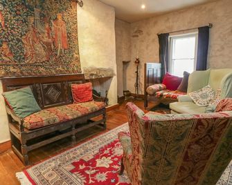 The Pend - Whithorn - Вітальня