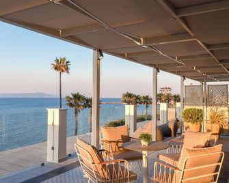 كوسي بوتيك هوتل - كوس - شرفة