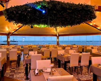 Mad Sea Hotel - שילה - מסעדה