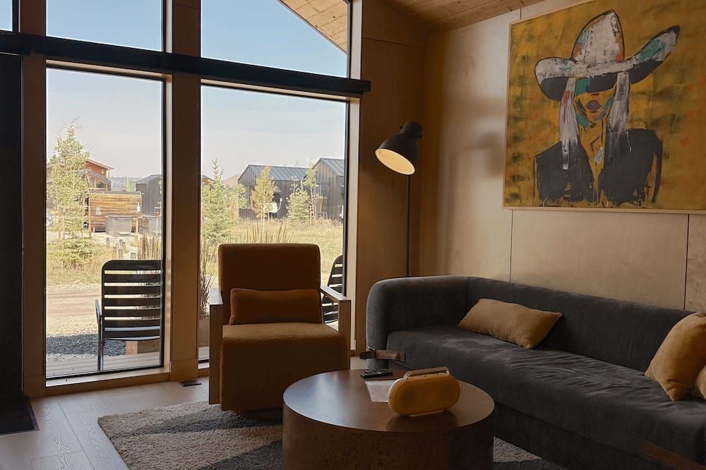 Yellowstone Peaks Hotel - Island Park - Huiskamer