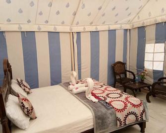 Oasis camp sam - Sām - Bedroom