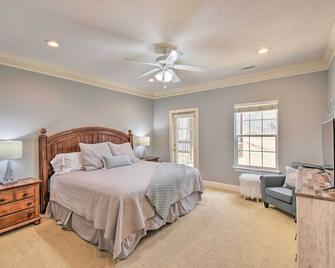 Inviting Kingwood Resort Condo in Clayton! - Clayton - Bedroom