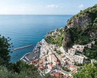 Tauto Apartment - Atrani - Edificio