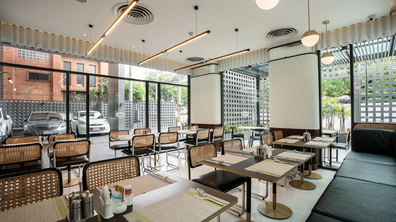 Hotel Amber Sukhumvit 85