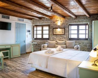 Trapela Areopolis, Boutique Hotel - Areopoli - Schlafzimmer