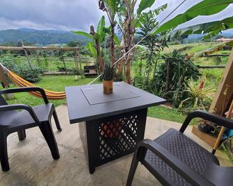Apartamento los 3B - Jarabacoa - Patio