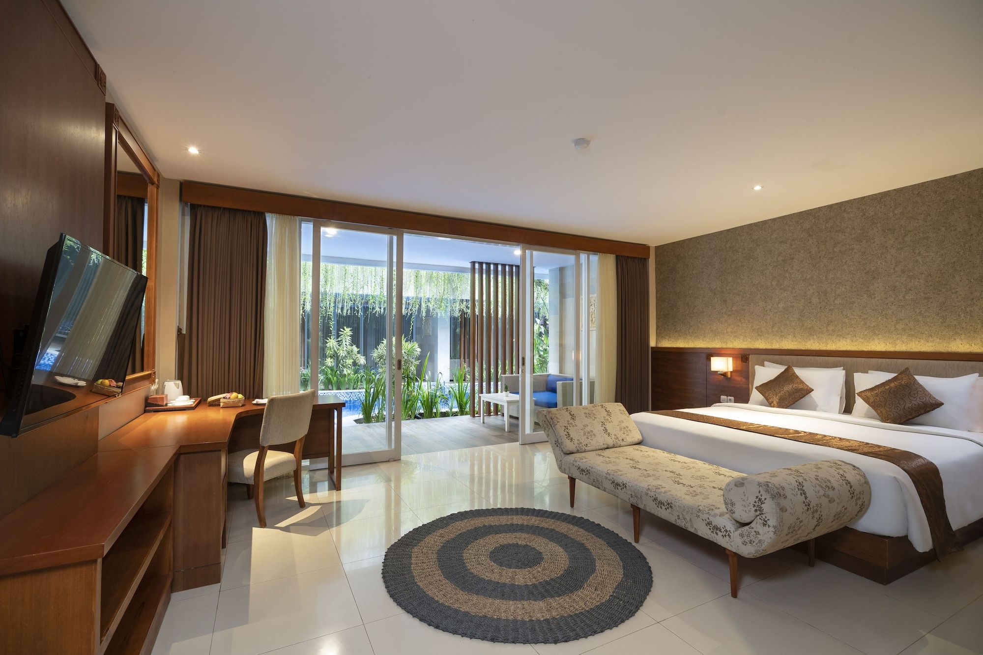 دي نوسا بيتش كلوب آند ريزورت