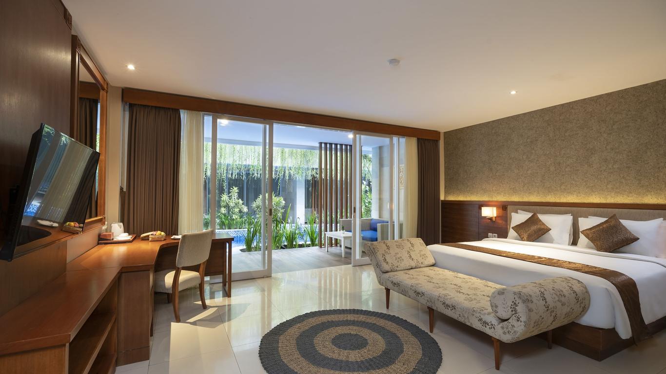 d'Nusa Beach Club and Resort