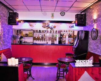 Myroomz Silver Strand Hotel - Blackpool - Bar