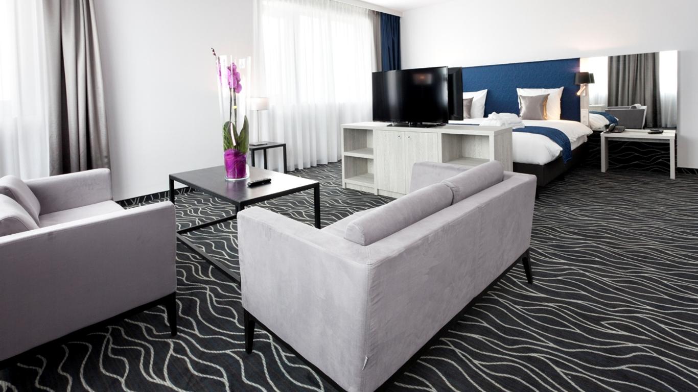 فان دير فولك هوتل مونس كونجريس