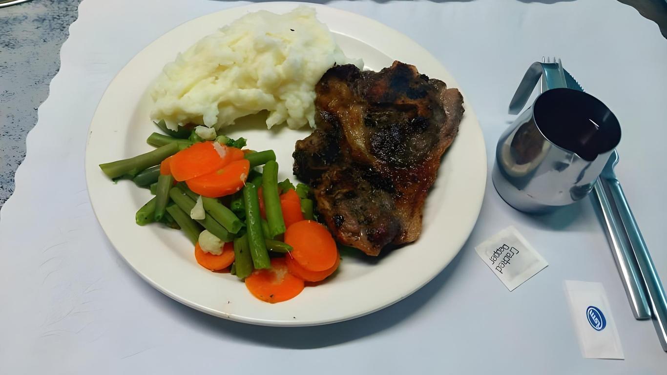 Golden Peak Motel Peakhill