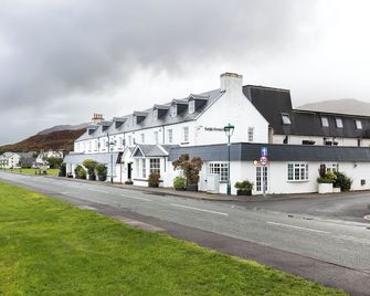 Kings Arms Hotel - A Bespoke Hotel - Isle of Skye - Bygning