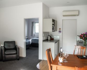 Carrick Lodge Motel - Cromwell - Bedroom