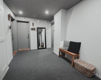 No8 Boutique Hotel - Interlaken - Hallway