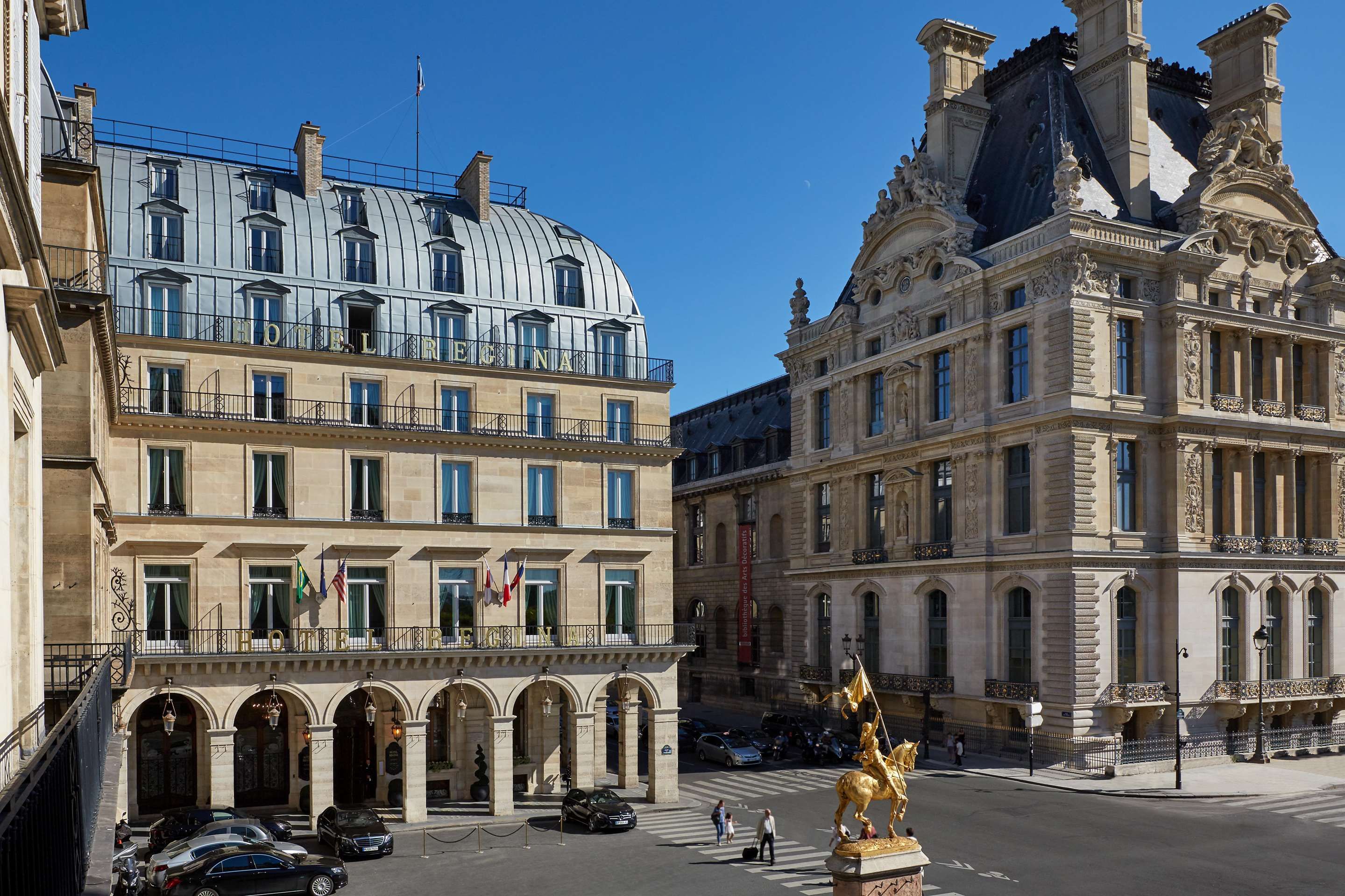 Hotel Regina Louvre - París - Edificio
