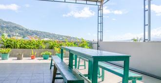 Legreen Suite Waihaong - Ambon - Balcony