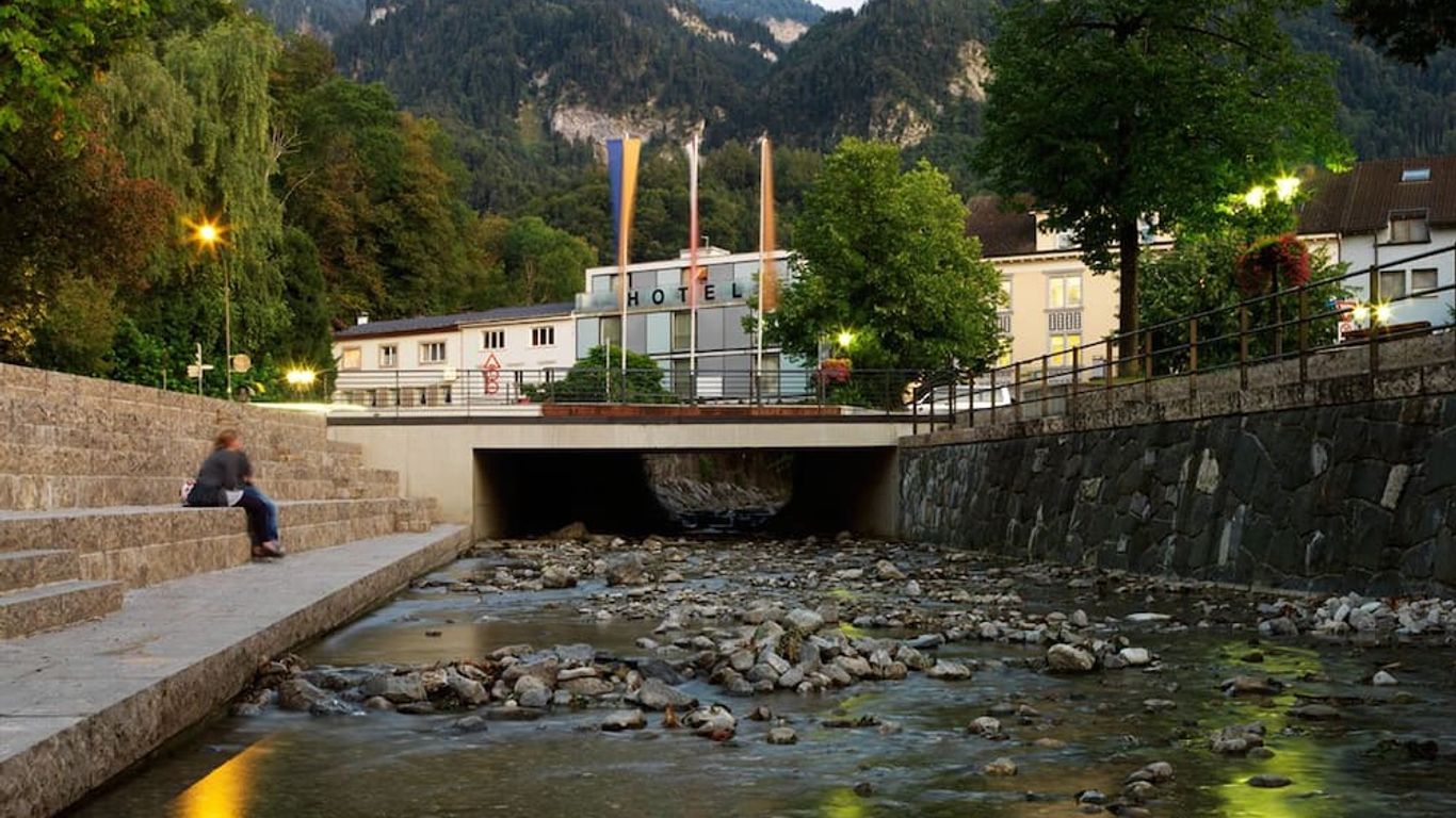 بيزنس هوتل فاليريان