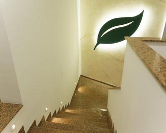 Hotel Camp Karagaq - Peć - Stairs