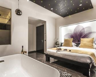 JC Contemporary Hotel - רומא - חדר שינה