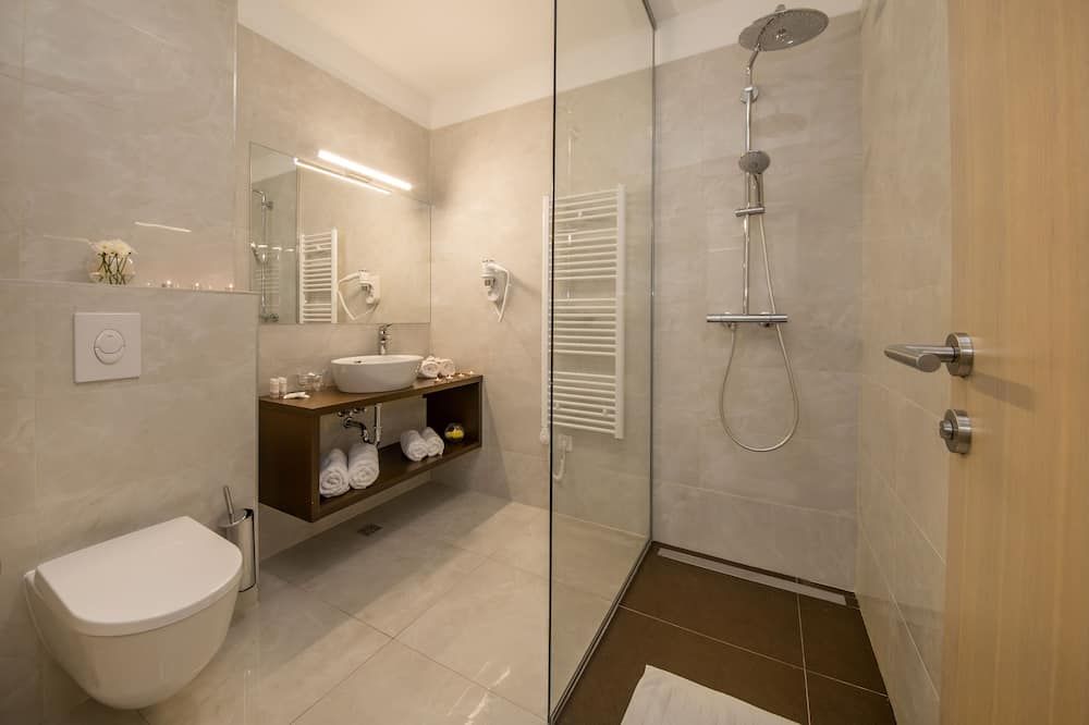 Hotel Rotondo - Trogir - Bad