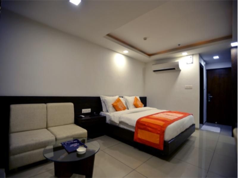 Shagun Hotel - Vadodara - Schlafzimmer