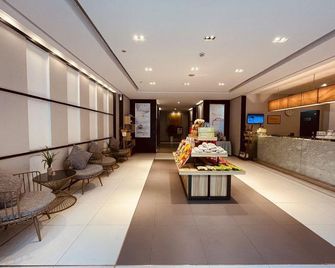 Jinjiang Inn Select Chongqing Railway Station Yangtze River View Branch - Chongqing - Lobby