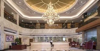 Vienna International Hotel Foshan Shiwan Branch - Foshan - Lobby