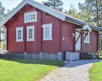 2 Bedroom Awesome Home In Sarpsborg - Sarpsborg - Building