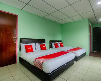 OYO 90124 Payang Puri Baru Hotel - Sarikei - Bedroom