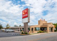 Econo Lodge Frederick I-70 - Frederick - Toà nhà