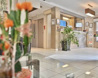 Hôtel La Rotonde - La Ciotat - Lobby