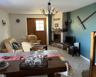 Etxe ondoa - Ascarat - Soggiorno