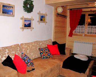 Bajkowa Chata 3 Magiczne Domki Jacuzzi - Murzasichle - Salon