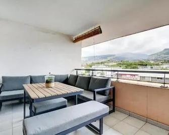 La Tonnelle - 42m2 - Terrasse - Sainte-Clotilde - Saint-Denis - Balkón