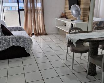 Apartamento Top a Beira-Mar na Pajuçara - Maceió - Maceió - Sala de estar