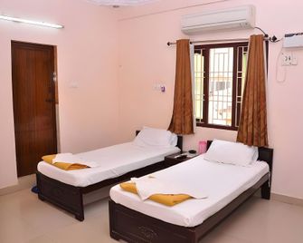 Kpa Grand Palace - Hotel - Srīperumbūdūr - Bedroom