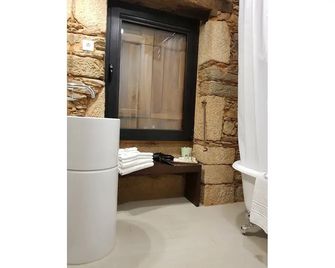 Casa de Baixo - Petit Hotel - Oliveira do Hospital - Balcón