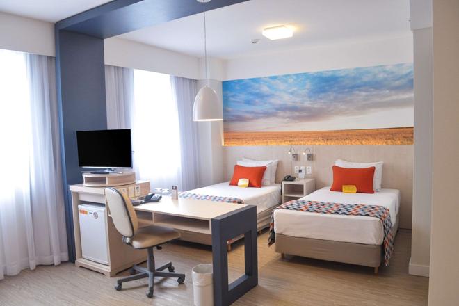 Comfort Suites Alphaville 71 1 0 1 Barueri Hotel Deals