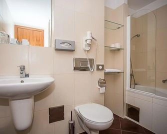 Hotel Vrilo - Bol - Baño