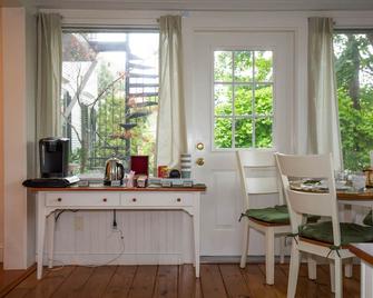 Clark Currier Inn - Newburyport - Dining room