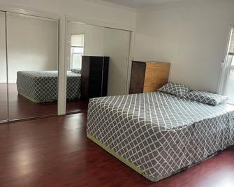 Charming 1-bedroom house in wonderful Oakland with WiFi, AC - Oakland - Chambre