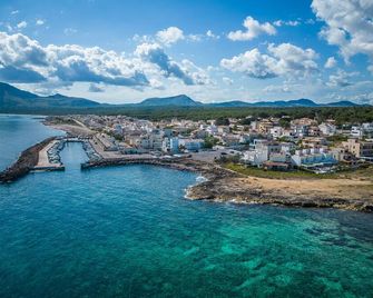 House in first line Es Mirador in Mallorca - Son Serra de Marina - Bâtiment